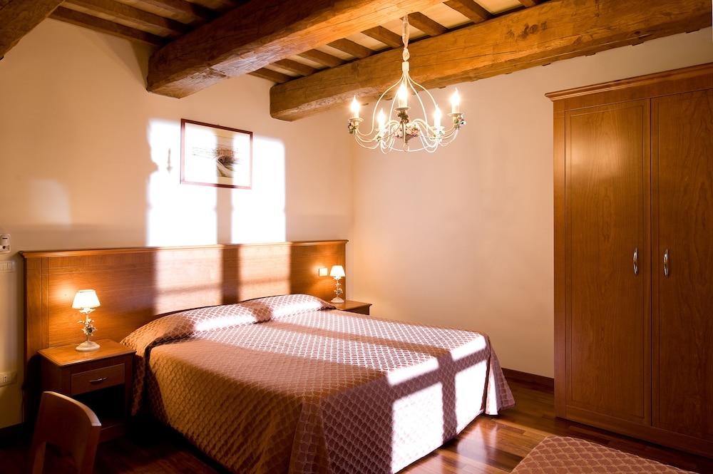 Agriturismo Le Rondini Di Francesco Di Assisi Cannara Exterior photo